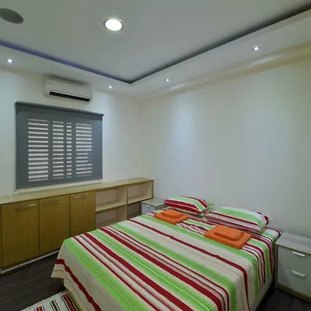 Cozy For 6 * Larnaca